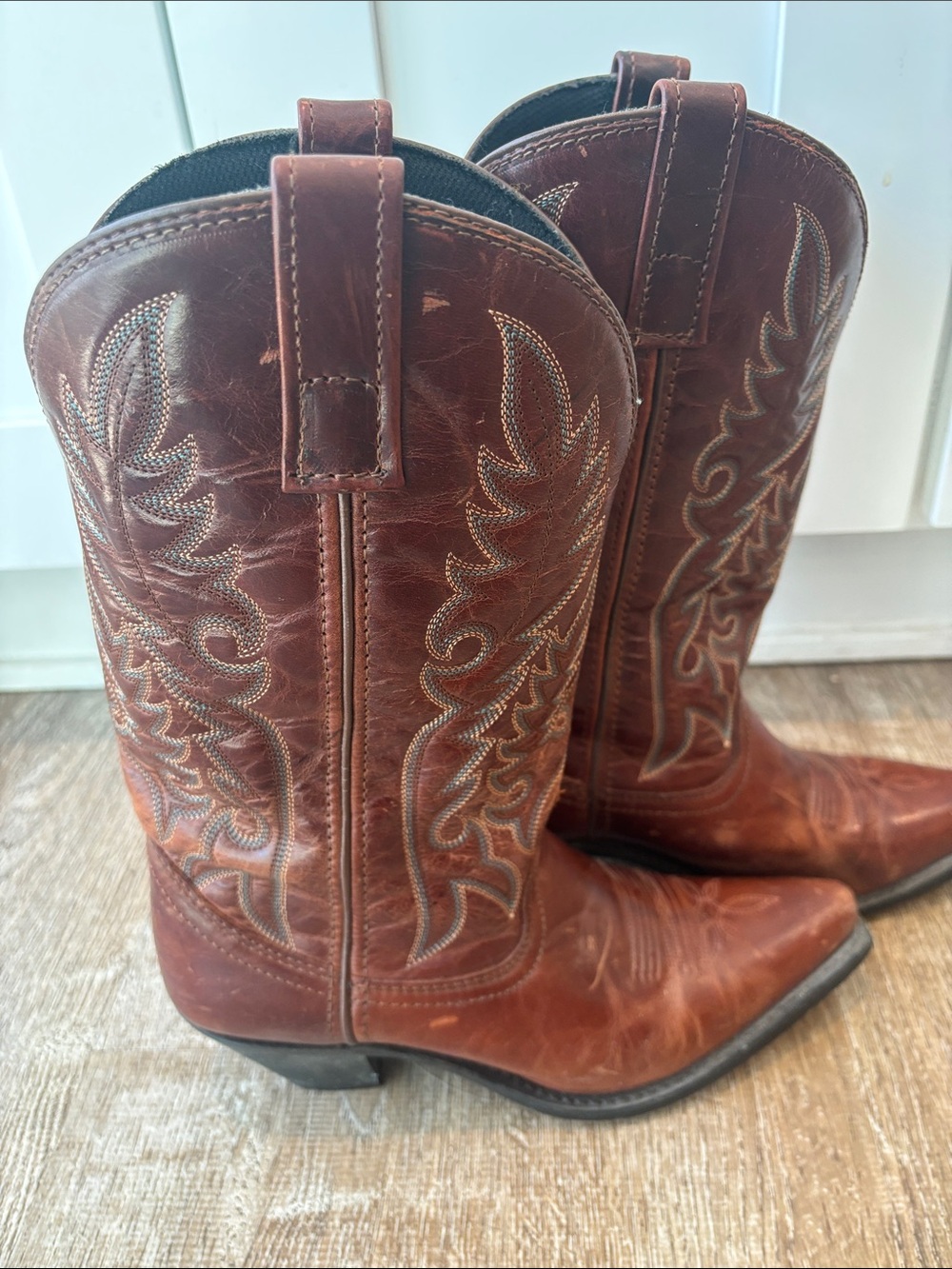 Classic Brown Leather Cowboy Boots